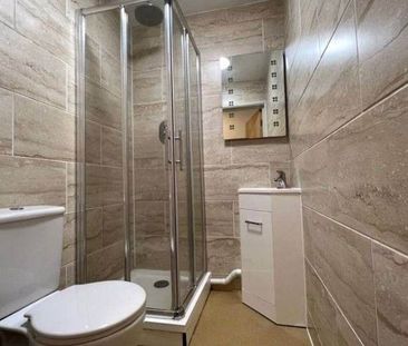 Room in a Shared House, Lewes Road, BN2 - Photo 5