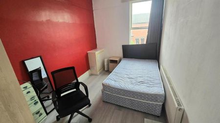 5 bedroom house to rent - Photo 2