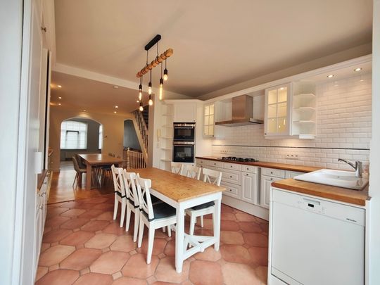 Maison - à louer - Photo 1
