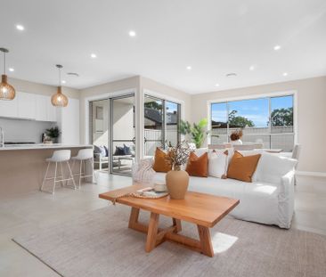 SOPHISTICATED & STYLISH 4 BEDROOM TOWNHOUSE - Photo 4