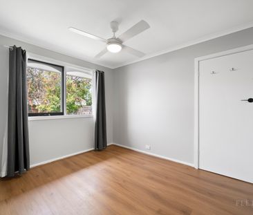 3/2 Coorie Ave, Bayswater VIC 3153 - House For Rent | Domain - Photo 3