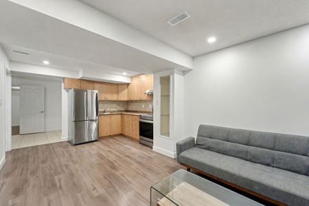 For Lease - 1032 Blueheron Boulevard Unit# Bsmt, Mississauga, Ontario - Photo 3