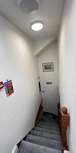 7 bedroom house share to rent - Photo 4