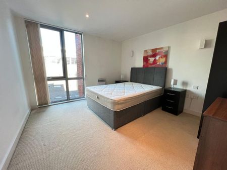 1 bedroom flat to rent - Photo 2