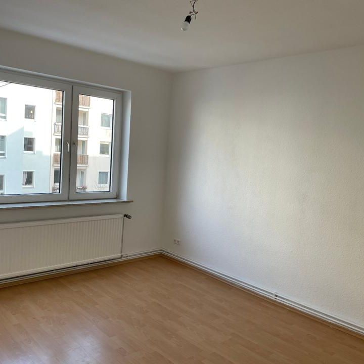 Hannover-Mitte/Südstadt, 2 Zimmer mit Balkon, renovierter Zustand in ruhiger, grüner und zentraler Lage - Foto 1