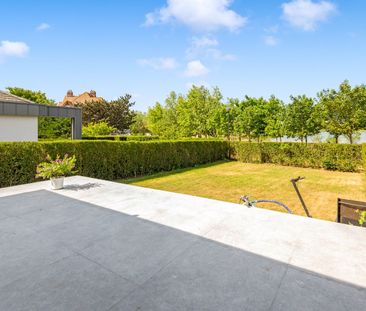 Prachtig gerenoveerde koppelvilla met panoramisch zicht op het Zege... - Photo 5