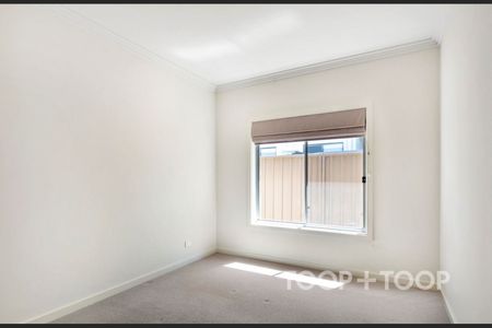 Beauty on Britton - Photo 4