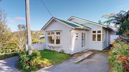 43 Trelissick Crescent, Ngaio - Photo 2