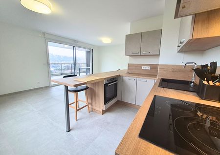 Location Appartement 3 pièces 66m² - Photo 4