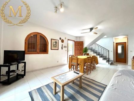 Alquiler de chalet adosado en El Alamillo - Photo 3