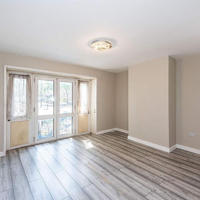 Woodman Street, London - Photo 1