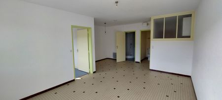 Location Appartement 2 pièces 42m² - Photo 3