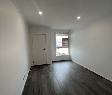 Beautiful Brand New Home! - Photo 2