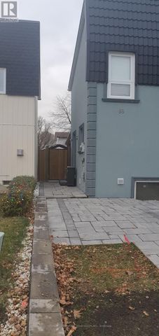 For Lease - 68 Hoskins Square, Brampton, Ontario - Photo 4