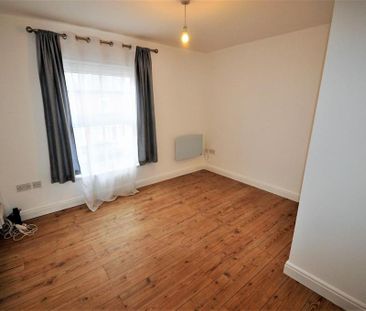 2 bedroom maisonette to rent - Photo 5