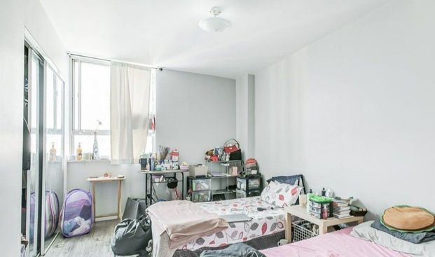 For Lease - 1 Massey Square Unit# 2205, Toronto, Ontario - Photo 1