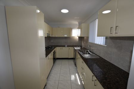 5/502-504 Merrylands Road, Merrylands NSW 2160 - Apartment For Rent | Domain - Photo 3