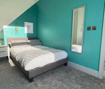 Salisbury Grove, LS12 - Photo 5