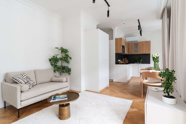 Kawalerka 38m², Złota 83, Mirów, Warszawa - Photo 1