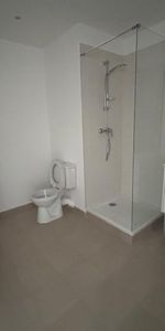 Location Appartement 2 pièces 52m² SECLIN 59113 - Photo 3