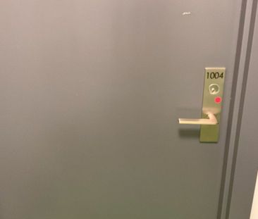 For Lease - 86 Dundas Street Unit# 1004, Mississauga, Ontario - Photo 1