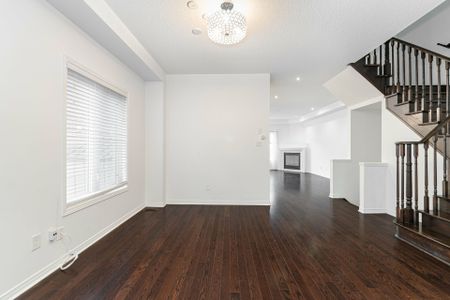 For Lease - 5099 Nestling Grove, Mississauga, Ontario - Photo 3