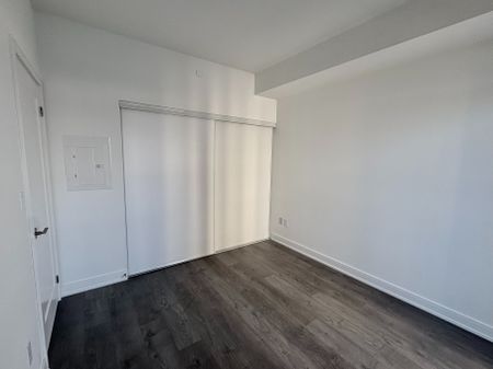 For Lease - 705 Davis Drive Unit# 707, Newmarket, Ontario - Photo 2