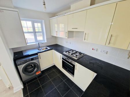 2 bedroom apartment to rent - Photo 5