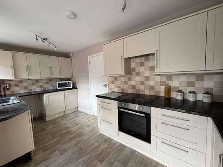 Newbury Avenue, Great Coates, Grimsby, DN37 - Photo 3