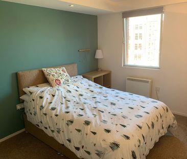 2 Bed Flat, South Hall Street, M5 - Photo 4