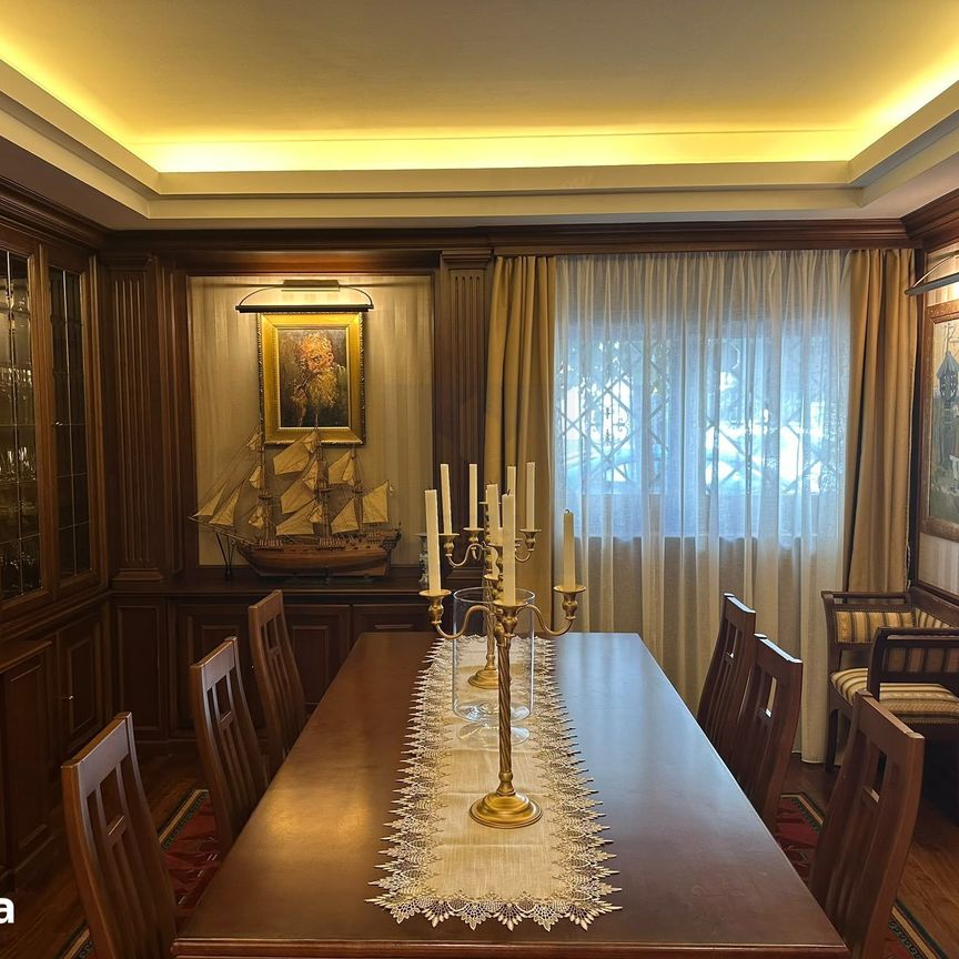 Vilă elegantă P+1E+M, complet renovată și consolidată *Stefan cel Mare - Fotografie 1