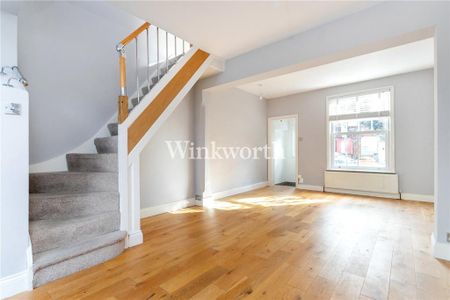 2 bedroom terraced house to rent - Photo 2