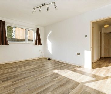 Iddesleigh Road, - Photo 2