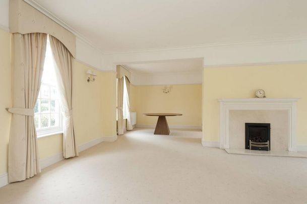 6 bedroom house to rent - Photo 1