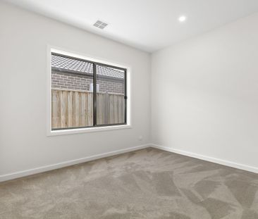 Spacious and Modern 4-Bedroom Home in Donnybrook - Photo 5
