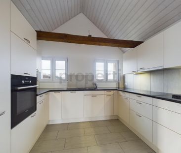 Ländlicher Charakter, grosszügiger Grundriss und gemütlicher Balkon - Photo 3