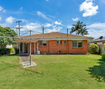 16 Bluegum Avenue, Hollywell QLD 4216 - House For Rent | Domain - Photo 3