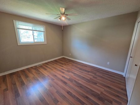 For Lease - 31 Lambs Lane, Clarington, Ontario - Photo 2