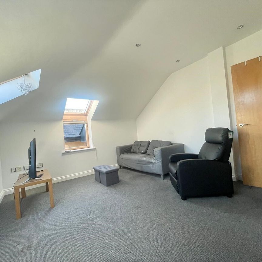 Lower Canal Walk, Southampton - Photo 1