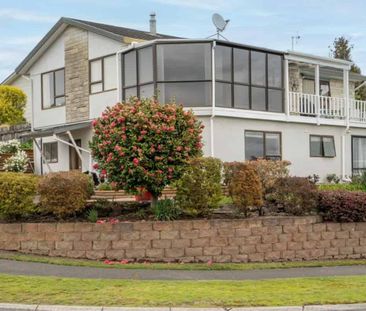 Spacious family home - Photo 3