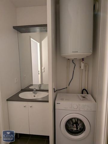 Location Appartement 1 pièce 34m² ST CYR L ECOLE 78210 - Photo 5