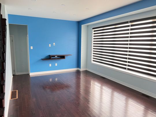 For Lease - 40 Mclean Avenue, Collingwood, Ontario - Photo 1