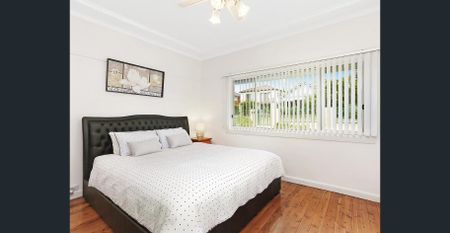 Ideal Family Home - Photo 5