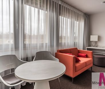 Apartment mit gehobener Komplettausstattung am Nürnberger Hafen - Photo 1