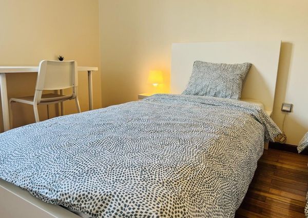Quarto duplo partilhado em Braga
