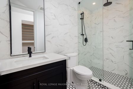 For Lease - 67 Davidson Drive, Vaughan, Ontario - Photo 2