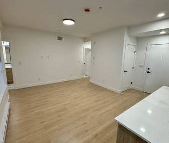 2 bedroom Condo for Rent - Photo 3