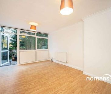 Woodlands, Fleet, GU51 - Photo 4