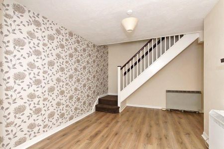 1 bedroom link detached house to rent - Photo 2