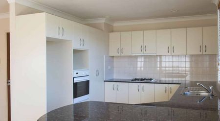 Charming 2-Bedroom Home for Lease in Desirable Saint Heliers - Photo 4